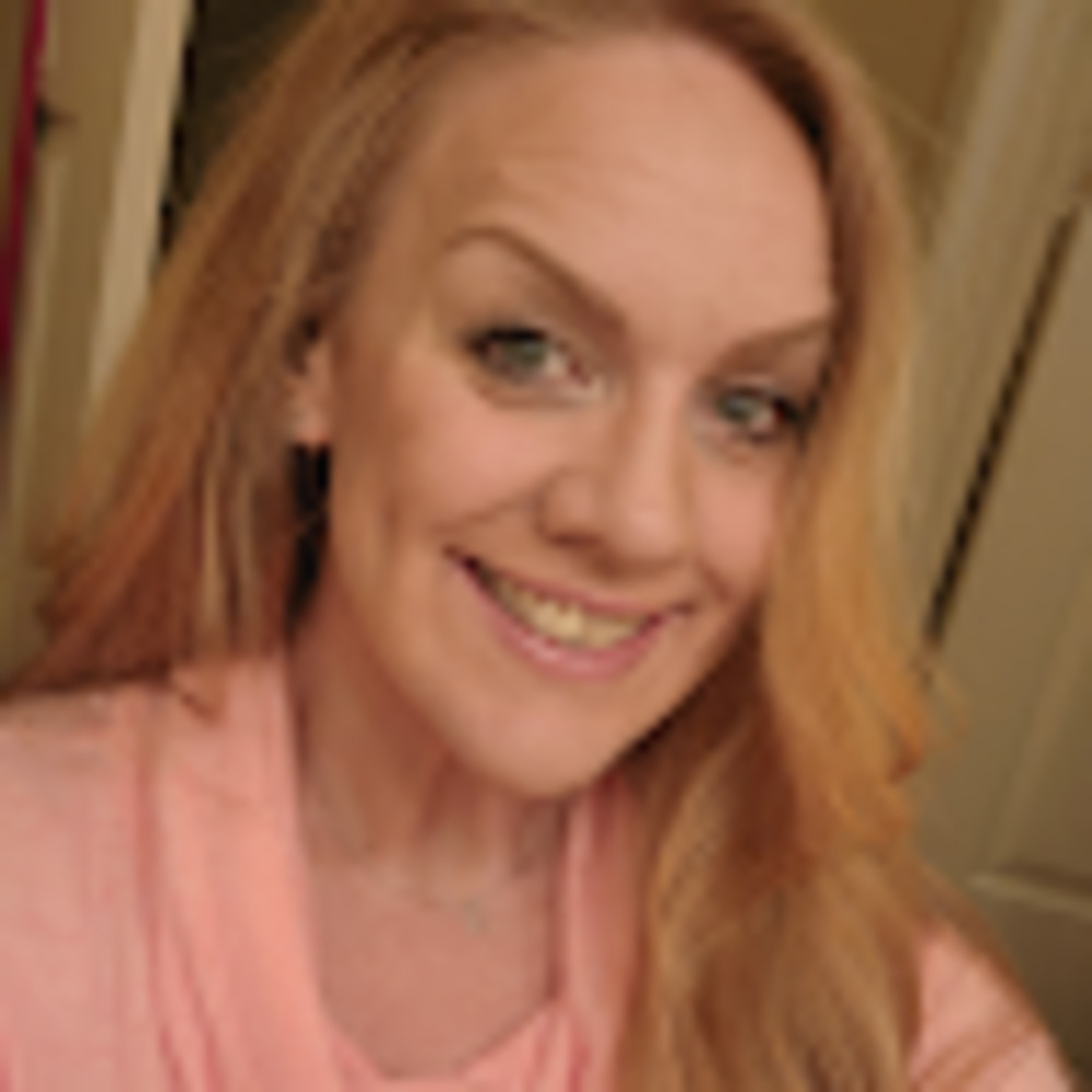 Meet your Posher, Traci